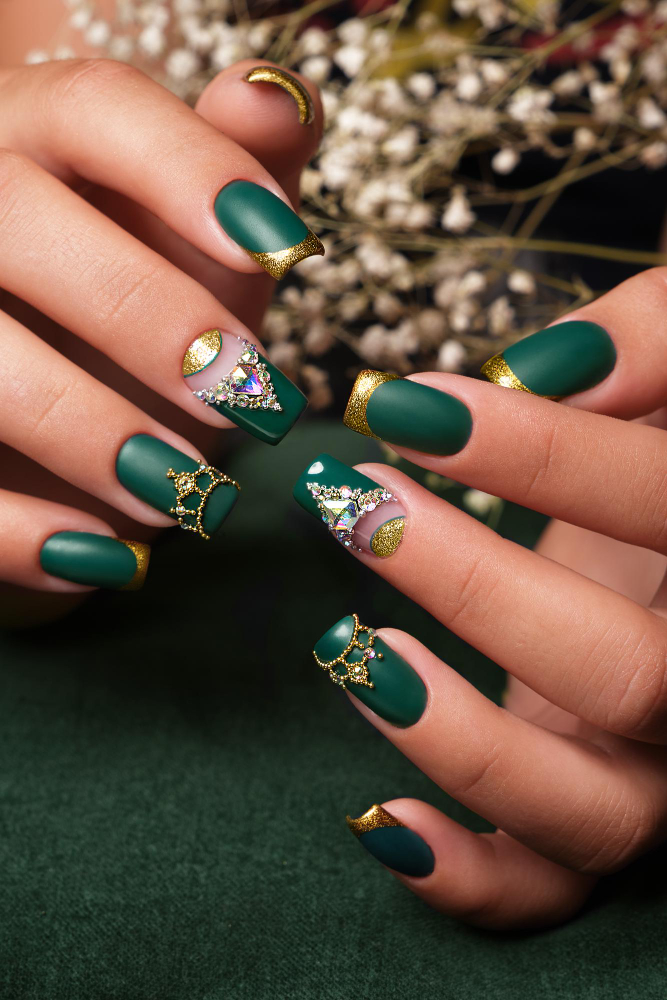 creative-green-design-nails-female-hands-art-manicure-photo-taken-studio